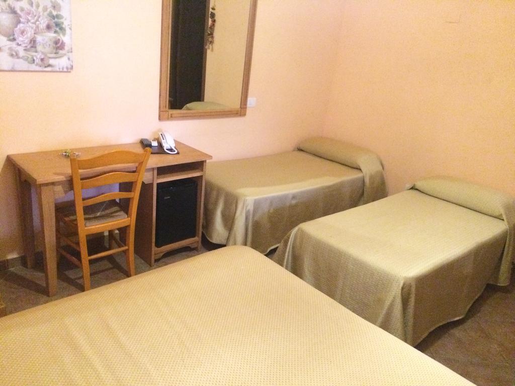 Albergo Arinde Rende Kamer foto